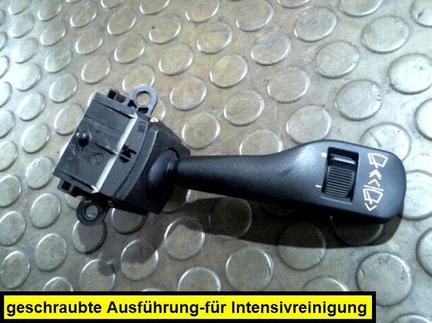 Foto: SCHEIBENWISCHERSCHALTER eines BMW 520i touring