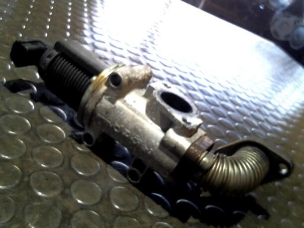 Foto: ABGASRÜCKFÜHRUNGSVENTIL eines Alfa Romeo 147 1.9 JTD
