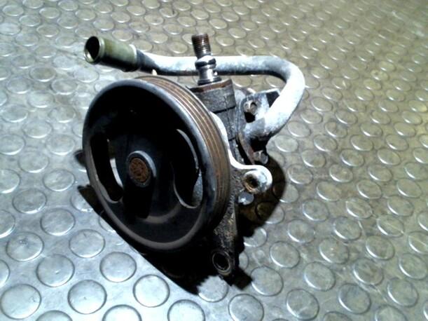 Foto: PUMPE SERVOLENKUNG eines Mazda Xedos 6 1.6i 16V