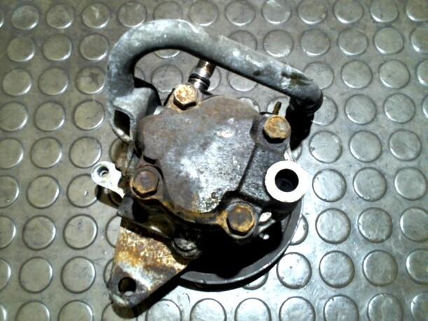 Foto: PUMPE SERVOLENKUNG eines Mazda Xedos 6 1.6i 16V
