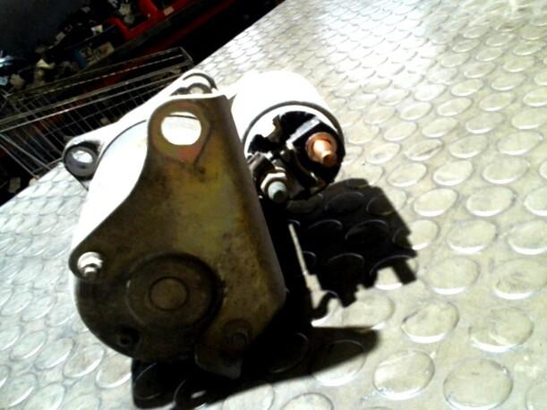 Foto: ANLASSER / STARTER eines Mazda Xedos 6 1.6i 16V