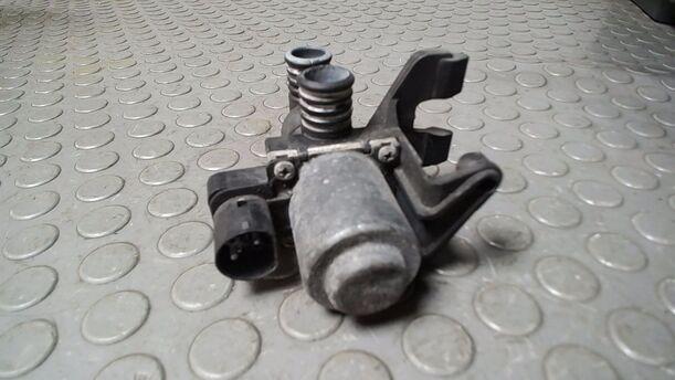 Foto: HEIZVENTIL eines BMW 316i