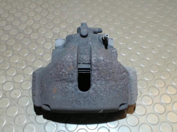 Foto: BREMSSATTEL VORN LINKS eines Saab 9-3 2.0i CD