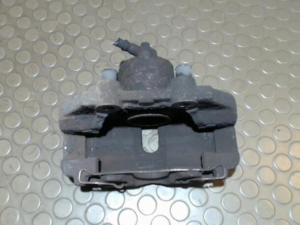 Foto: BREMSSATTEL VORN LINKS eines Saab 9-3 2.0i CD