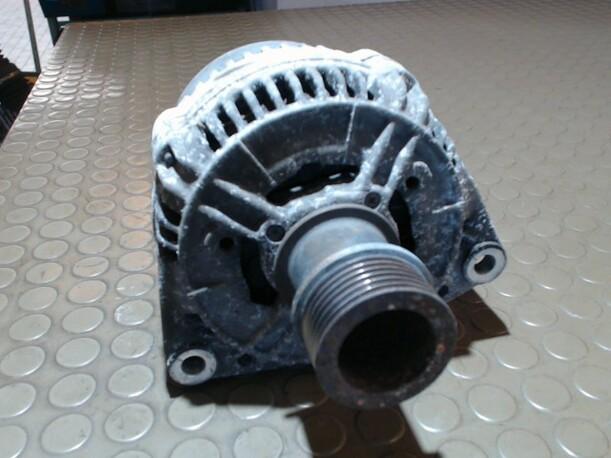Foto: LICHTMASCHINE eines Saab 9-3 2.0i CD