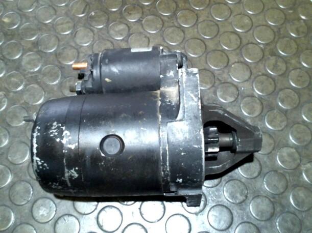 Foto: ANLASSER / STARTER eines Kia Clarus Kombi