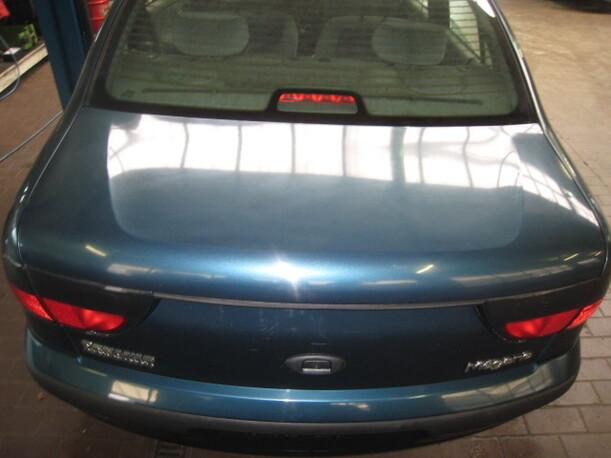 Foto: HECKDECKEL / HECKKLAPPE eines Renault Megane Classic 1.6e