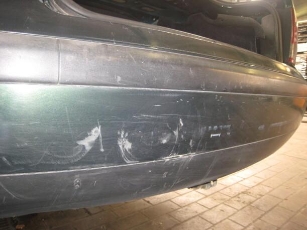 Foto: STOßSTANGE / STOSSFÄNGER HINTEN eines VW Passat 1.6