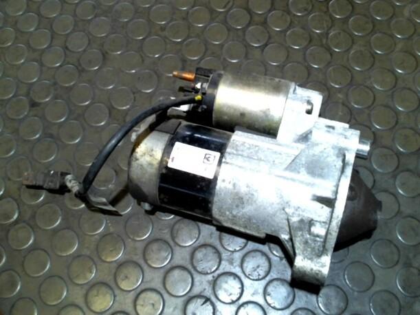 Foto: ANLASSER / STARTER eines Citroen Xsara Picasso 1.8i CD