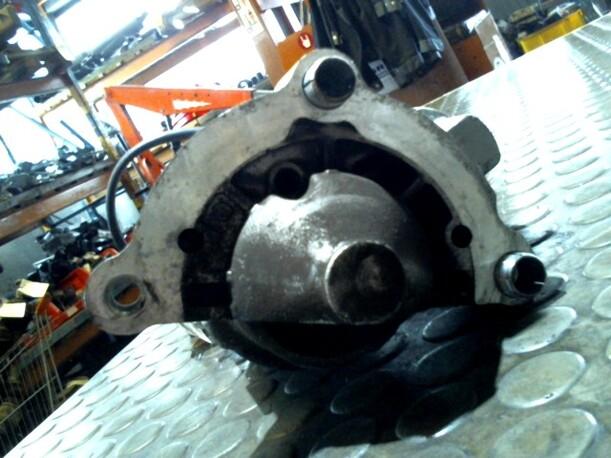 Foto: ANLASSER / STARTER eines Citroen Xsara Picasso 1.8i CD
