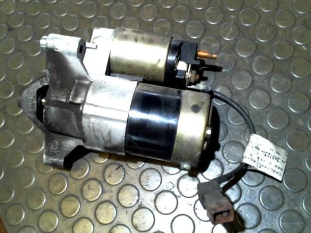 Foto: ANLASSER / STARTER eines Citroen Xsara Picasso 1.8i CD
