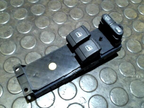 Foto: SCHALTER FENSTERHEBER eines Seat Leon 1.6 16V