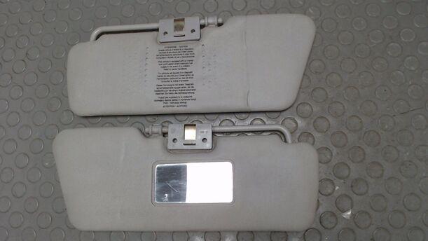 Foto: SONNENBLENDEN eines Fiat Seicento 1.1 CD