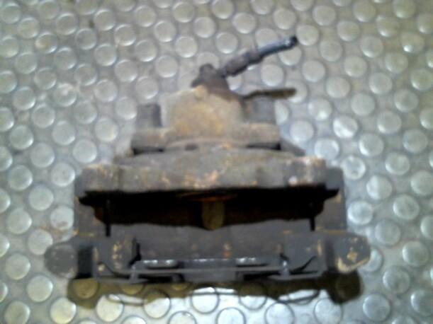 Foto: BREMSSATTEL VORN RECHTS eines Audi A3 1.6 CD