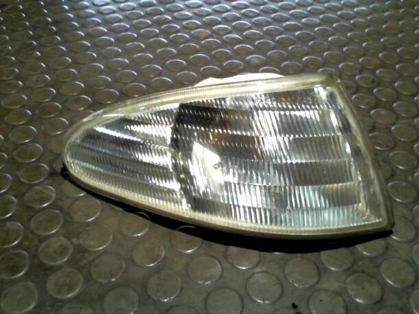 Foto: BLINKER RECHTS eines Ford Mondeo CD