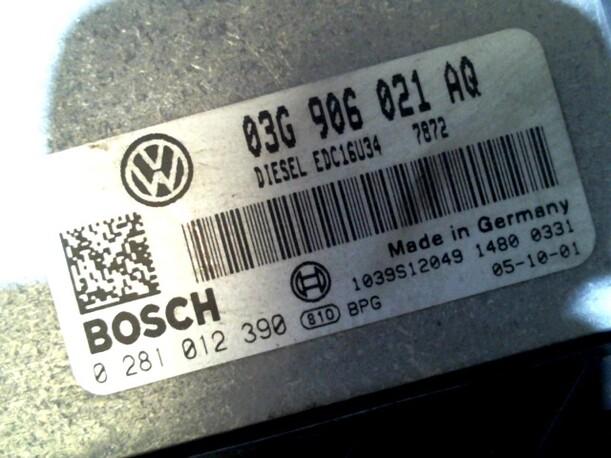 Foto: STEUERGERÄT DIESELEINSPRITZUNG eines VW Caddy 1.9 TDI CD