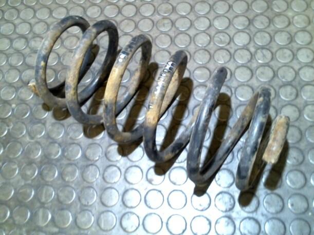 Foto: HINTERFEDER LINKS eines Mazda 6 2.3 CD