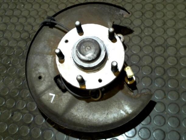 Foto: ACHSSCHENKEL HINTEN LINKS eines Mazda 6 2.3 CD