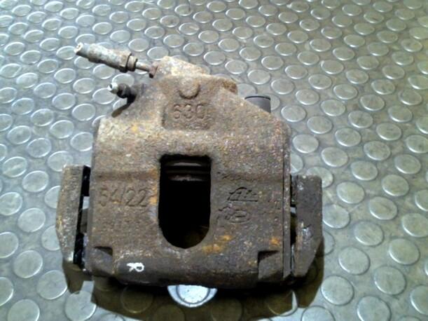 Foto: BREMSSATTEL VORN RECHTS eines Mazda 2 1.4l CD