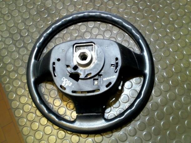 Foto: LENKRAD eines Mazda 2 1.4l CD