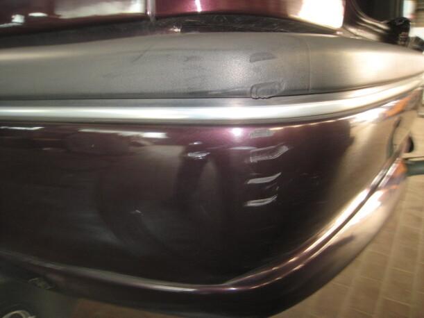 Foto: STOßSTANGE / STOSSFÄNGER HINTEN eines Opel Vectra CD