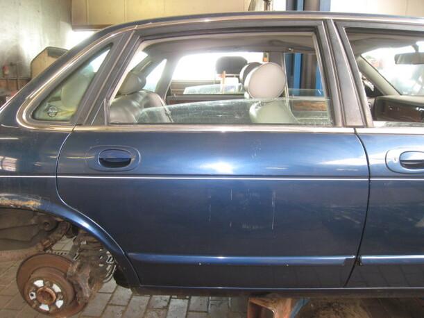Foto: TÜR HINTEN RECHTS eines Jaguar XJ6 3.2 Sunnyboy