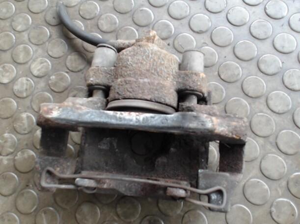 Foto: BREMSSATTEL HINTEN RECHTS eines Jaguar XJ6 3.2 Sunnyboy