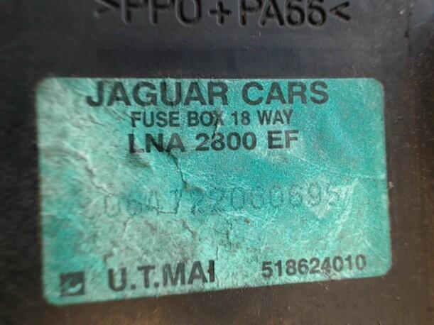 Foto: SICHERUNGSKASTEN eines Jaguar XJ6 3.2 Sunnyboy