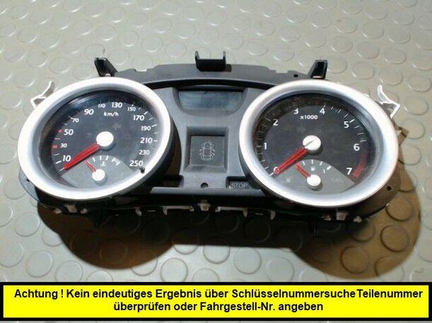 Foto: TACHOEINHEIT eines Renault Megane 1.6 Grandtour Aut. CD