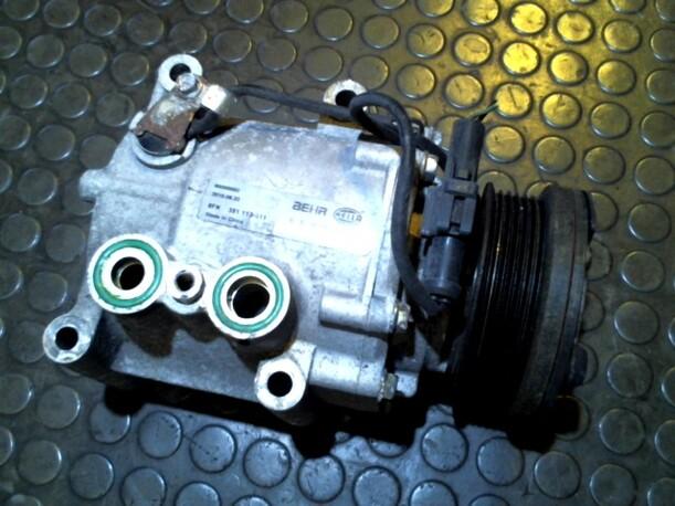 Foto: KOMPRESSOR KLIMAANLAGE eines Ford Focus Turn. 1.8 TDCi CD