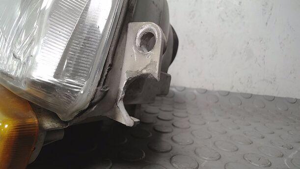 Foto: SCHEINWERFER RECHTS eines Renault Twingo 1.3 CD