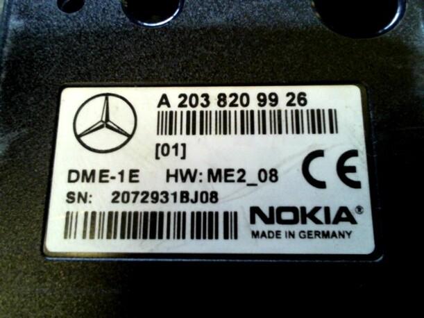 Foto: STEUERGERÄT TELEFON eines Mercedes-Benz C 200 Kompressor Sportcoupe CD