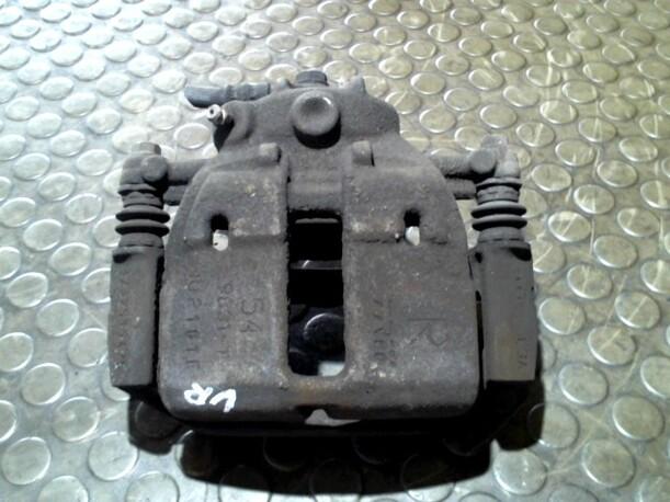Foto: BREMSSATTEL VORN RECHTS eines Mitsubishi Colt 1.3 CD