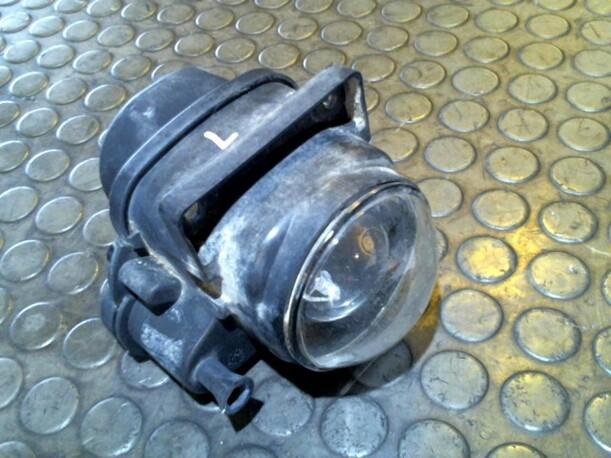 Foto: NEBELSCHEINWERFER LINKS eines Audi A6 1.8 T CD