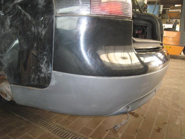 Foto: STOßSTANGE / STOSSFÄNGER HINTEN eines Audi A6 1.8 T CD