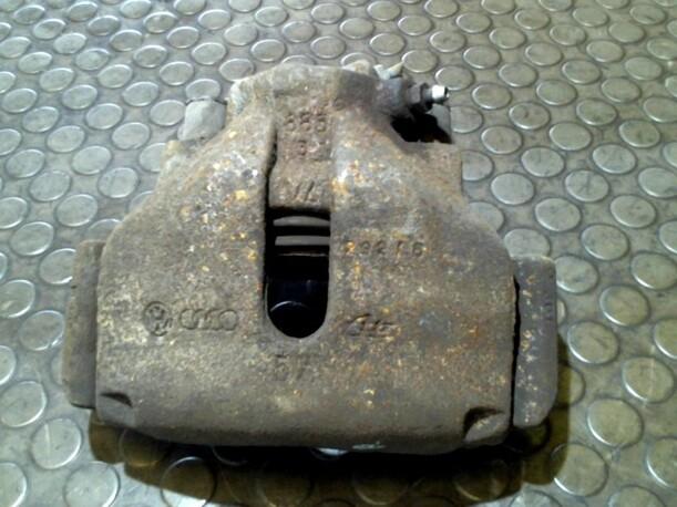 Foto: BREMSSATTEL VORN RECHTS eines Audi A6 1.8 T CD