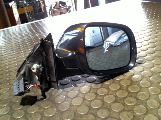 Foto: AUSSENSPIEGEL RECHTS ELEKTR.VERSTELLB. eines Audi A4 Avant 1.9 TDI
