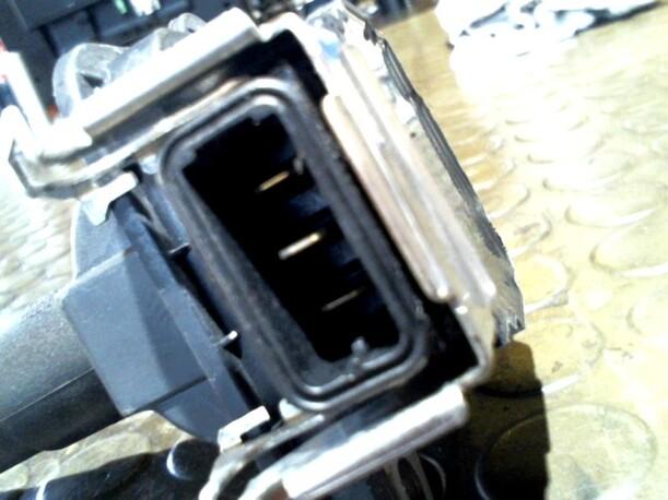 Foto: ZÜNDSPULE eines Audi A6 1.8 T CD