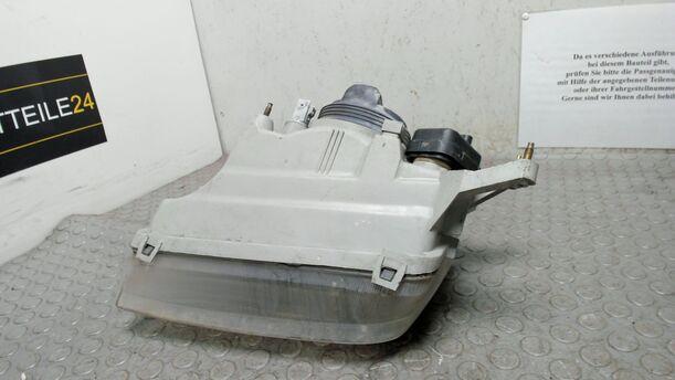 Foto: SCHEINWERFER RECHTS eines Subaru Justy 1.3 4WD CD
