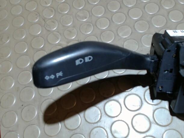 Foto: KOMBISCHALTER / LENKSTOCKSCHALTER eines VW Polo 1.2