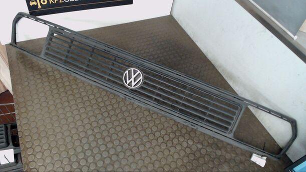 Foto: KÜHLERGRILL eines VW DERBY