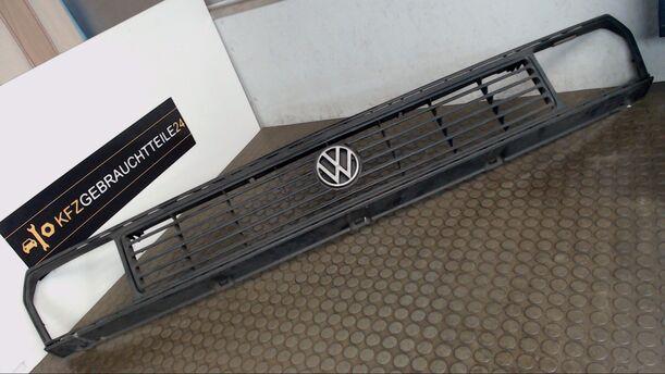Foto: KÜHLERGRILL eines VW DERBY