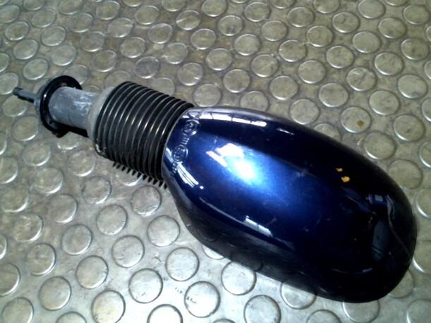 Foto: AUSSENSPIEGEL LINKS MECHANISCH VERSTELLBAR eines Ford Ka
