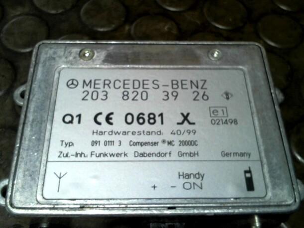 Foto: STEUERGERÄT TELEFON eines Mercedes-Benz C 320