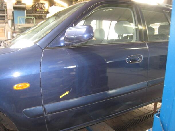 Foto: TÜR VORNE LINKS eines Mazda 626 2.0 CD