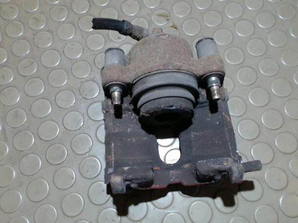 Foto: BREMSSATTEL VORN LINKS eines Opel Astra 1.7 DTI
