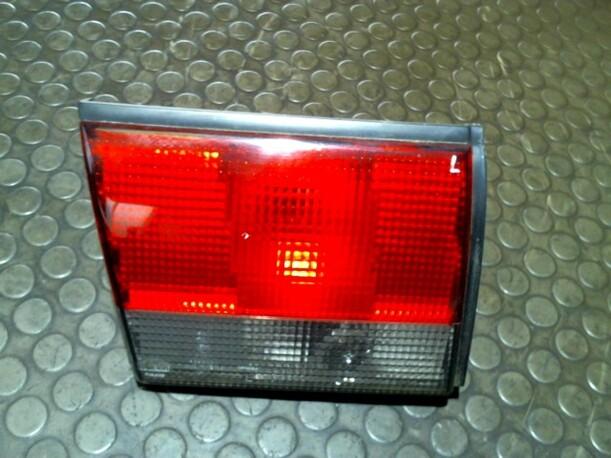 Foto: HECKLEUCHTE INNEN LINKS eines Saab 900 2.3i Cabrio CD