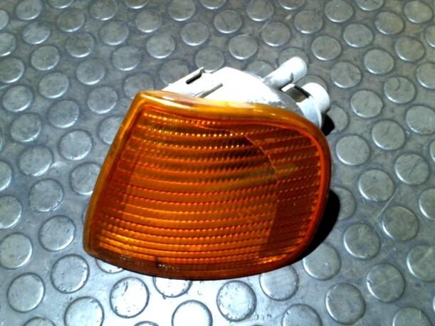 Foto: BLINKER VORN LINKS eines VW Polo Classic 60 CD