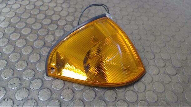 Foto: BLINKER RECHTS eines Suzuki Swift 1.0 CD