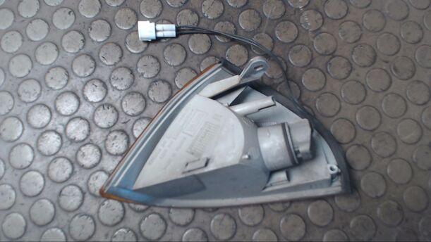 Foto: BLINKER RECHTS eines Suzuki Swift 1.0 CD